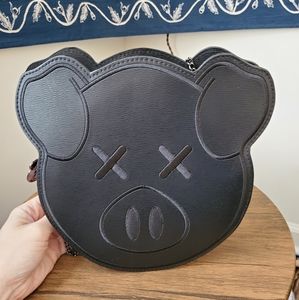 New Shane Black Pig Crossbody Purse